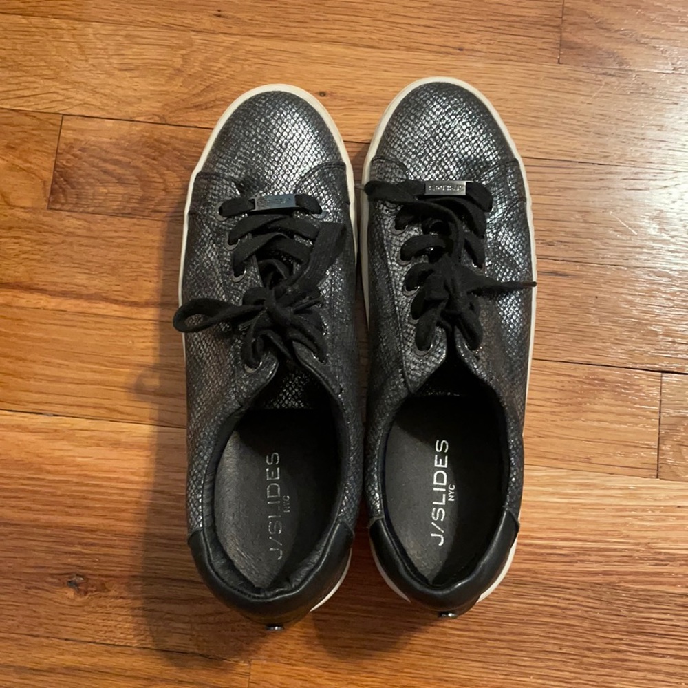 J SLIDES SNEAKERS